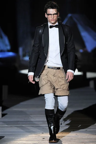 Look 37